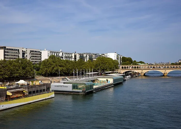 Quality Hotel&Suites Bercy Bibliothèque by HappyCulture